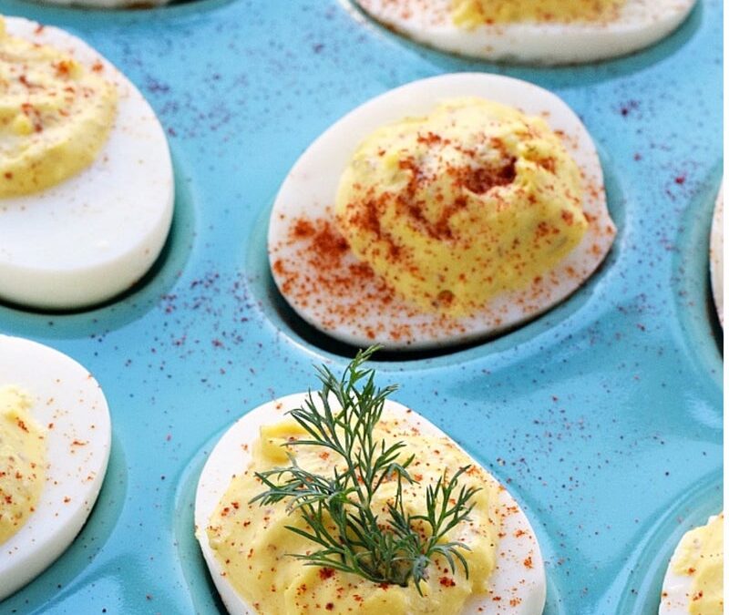 SPICY DEVILED EGGS